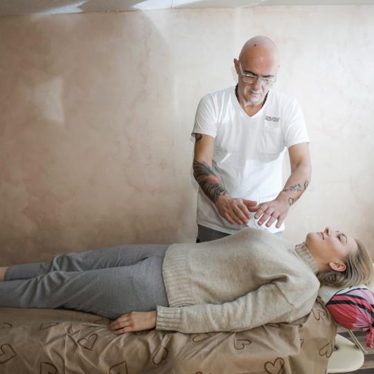 Migun centar relax #beograd Reiki masaža Reiki tretman Reiki je, najverovatnije, najstarija metoda 