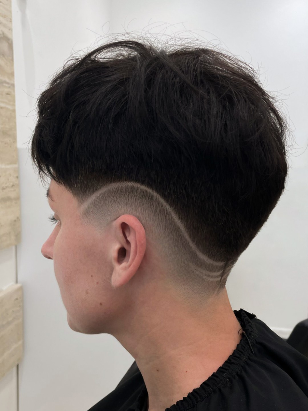 Hair Lab #beograd Žensko šišanje Šišanje + feniranje