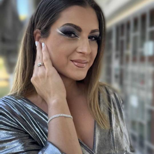 Contessa #novisad Make-up / šminkanje Profesionalno šminkanje + veštačke trepavice