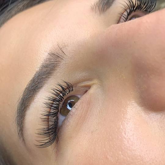 Princess beauty #nis Nadogradnja trepavica Nadogradnja svilenih trepavica - 1 na 1
