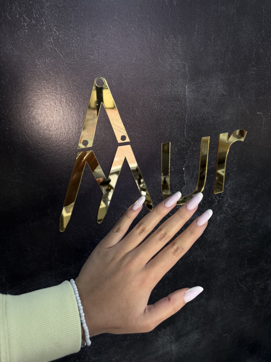 Mur beauty studio #beograd Korekcija noktiju Izlivanje noktiju gelom 4ka