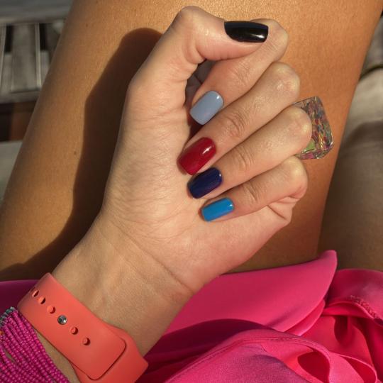 Dina Nail Academy #novisad Izlivanje noktiju Korekcija noktiju gelom - S dužina