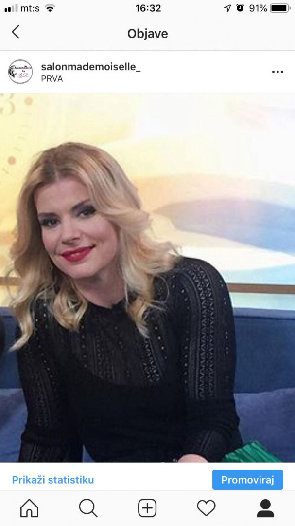 Mademoiselle #beograd Uvijanje, lokne i talasi Feniranje na talase / četke - kosa srednje dužine preko ramena