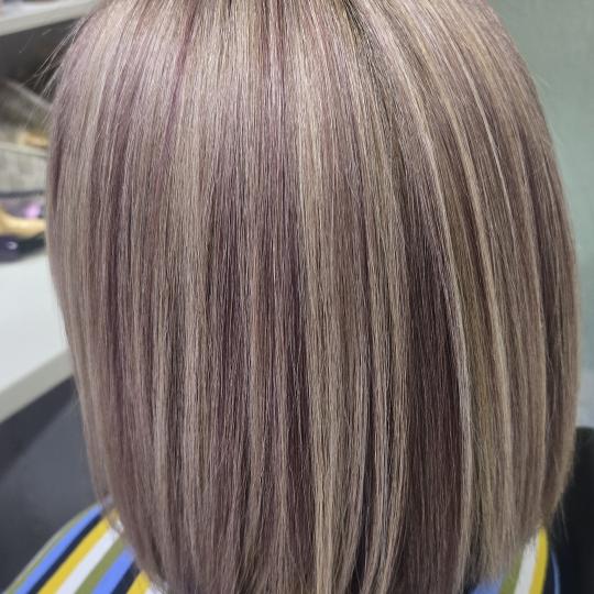 Lilla #novisad Pramenovi Dopuna pramenova + feniranje - gornja kocka