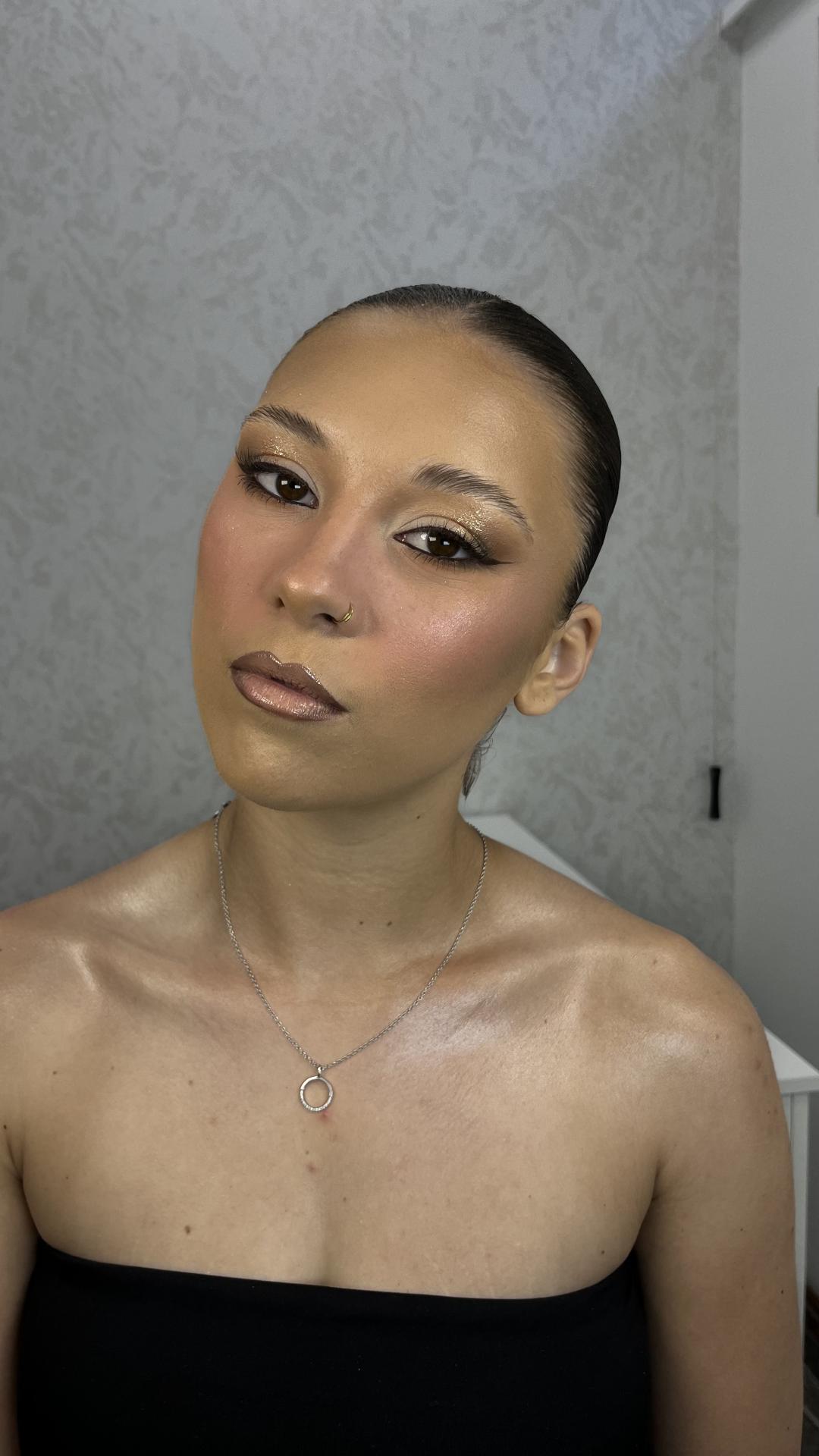Artist Alex Studio #nis Make-up / šminkanje Profesionalno šminkanje bez trepavica ili uz vaše veštačke