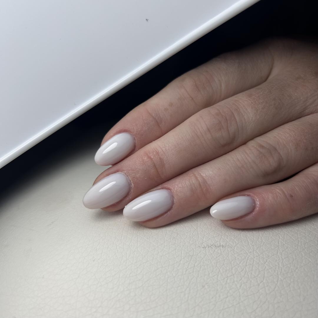 Ena beauty studio #nis Nadogradnja noktiju Korekcija S duzine