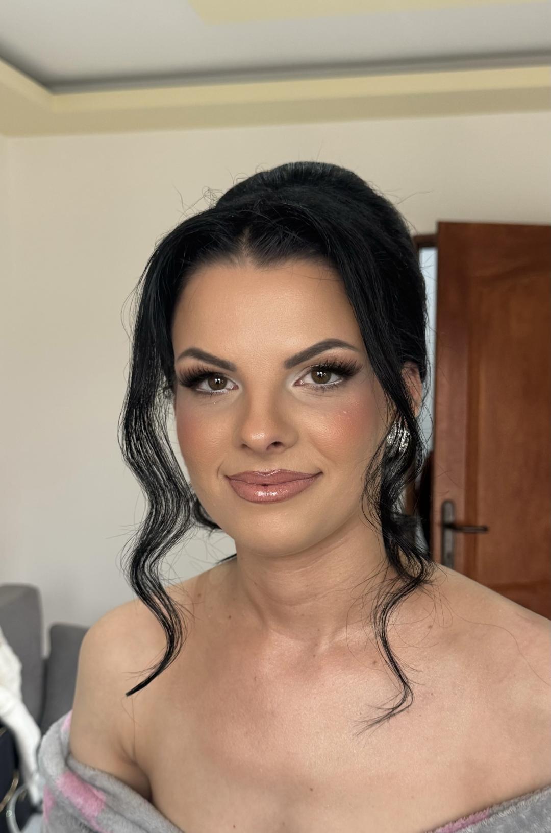 Lady NP #leskovac Make-up / šminkanje Profesionalno šminkanje