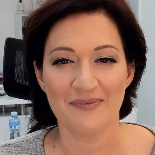 Albina Unisex Studio Lepote #temerin Make-up / šminkanje Profesionalno šminkanje