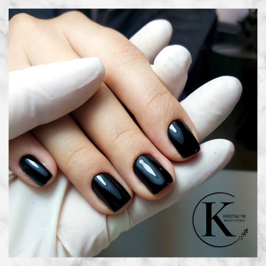 Kristal. NI Beauty Studio #nis Gel lak Gel lak - ruke