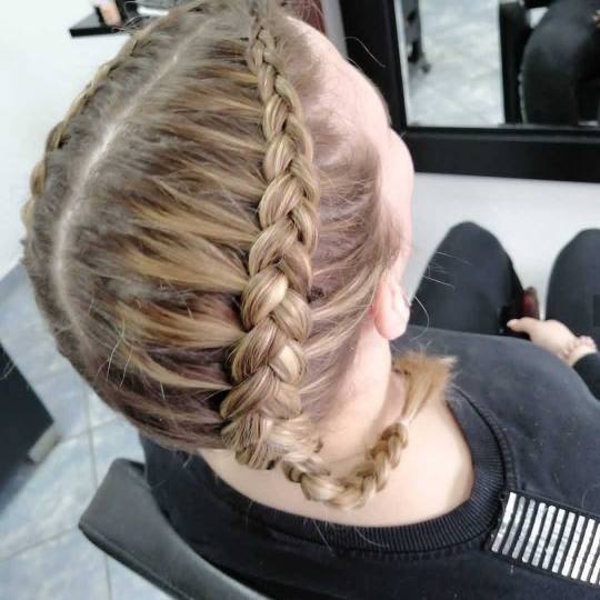 Milica Vlado Profesional #novisad Pletenice, kike, punđe