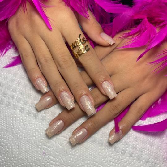 Sneža Nails #beograd Izlivanje noktiju Korekcija noktiju salonski rad - M dužina