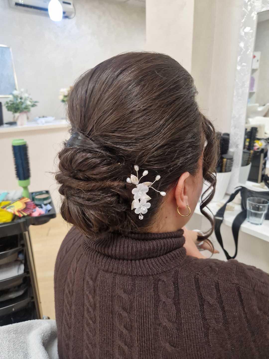 Novelle #beograd Svečane i frizure za svadbu Podizanje cele dužine kose - duga kosa