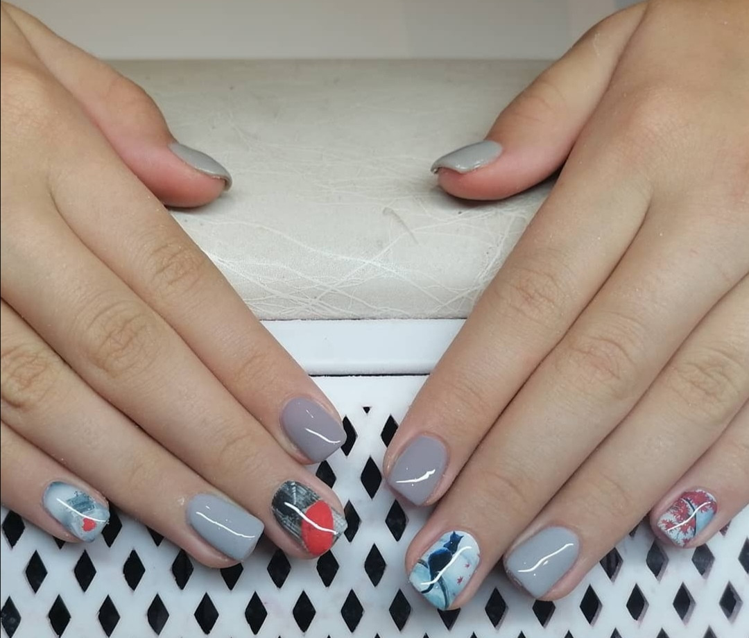 Blush Beauty Studio #beograd Manikir Manikir + gel lak - S dužina