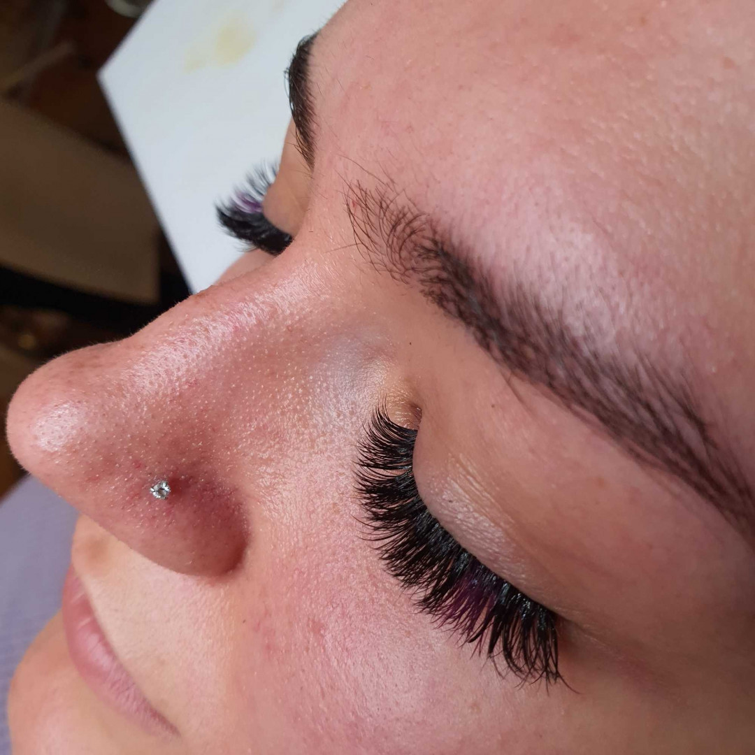 Nadogradnja trepavica - ruski volumen 5D - 8D - Right Beauty, Beograd Nadogradnja trepavica Lice Nadogradnja trepavica, Beograd, Centar, Stari grad, Dorćol