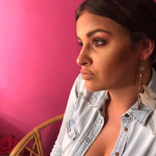 Mademoiselle Beauty #beograd Make-up / šminkanje Profesionalno šminkanje + veštačke trepavice