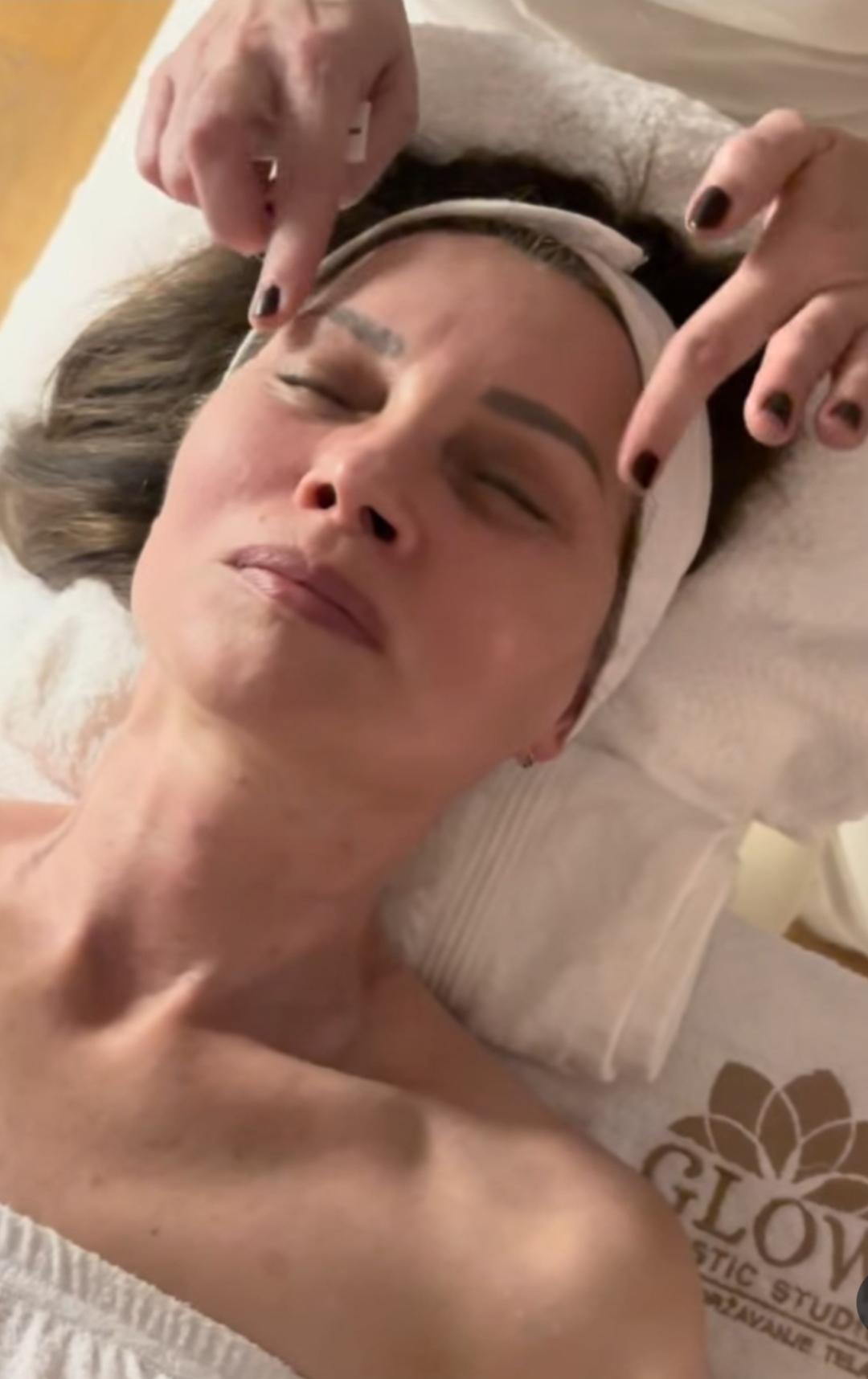 Tretman lica Thalgo - Hyalu-Pro Collagène - Glow Holistic Studio, Beograd Tretman lica Lice Tretman lica, Beograd, Novi Beograd blokovi, Belville, Savski kej