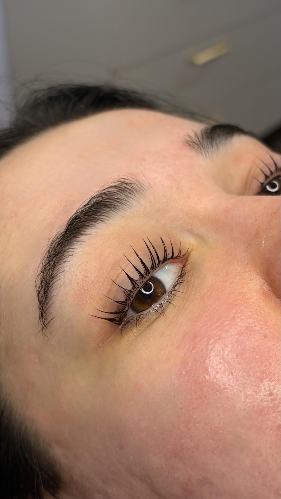 Lash lift - Almari Beauty Concept, Kragujevac Trepavice Lice Trepavice, Kragujevac, Centar
