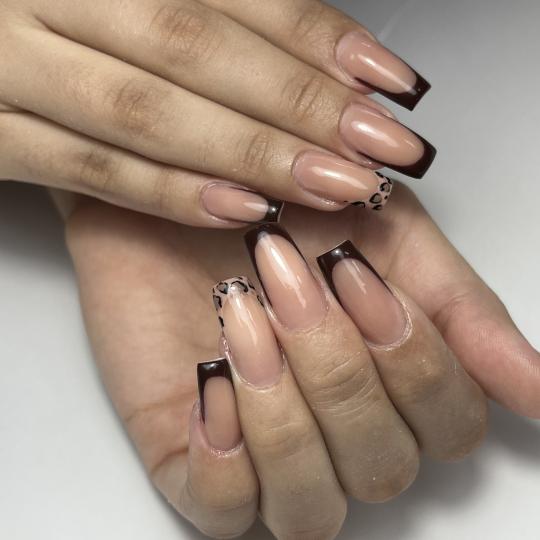 Princess beauty salon #nis Izlivanje noktiju Izlivanje noktiju gelom - M dužina