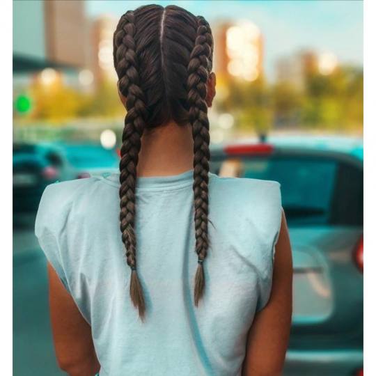 Beauty Centar 2313 #beograd Pletenice, kike, punđe Bokserska pletenica - dve