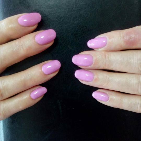 Eleonora #beograd Ojačavanje noktiju Ojačavanje prirodnih noktiju gelom + gel lak