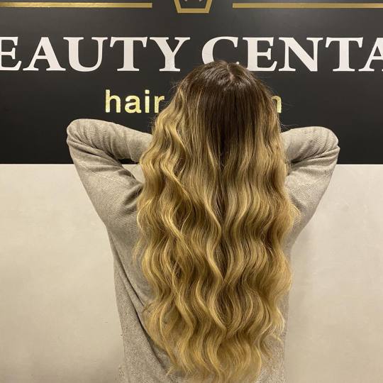 Beauty Centar 2313 #beograd Feniranje i stilizovanje Feniranje na ravno- ekstra duga kosa