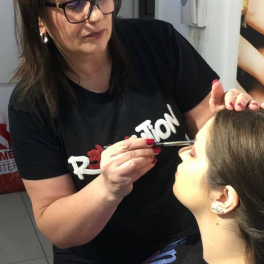 GM Beauty studio #beograd Make-up / šminkanje Profesionalno šminkanje + veštačke trepavice