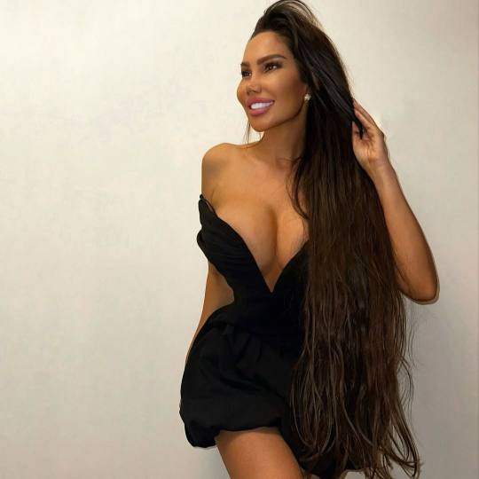 Mia bella beauty #novisad Nadogradnja kose Nadogradnja kose - 70-80 cm Nadogradnja kose sa jedne gla