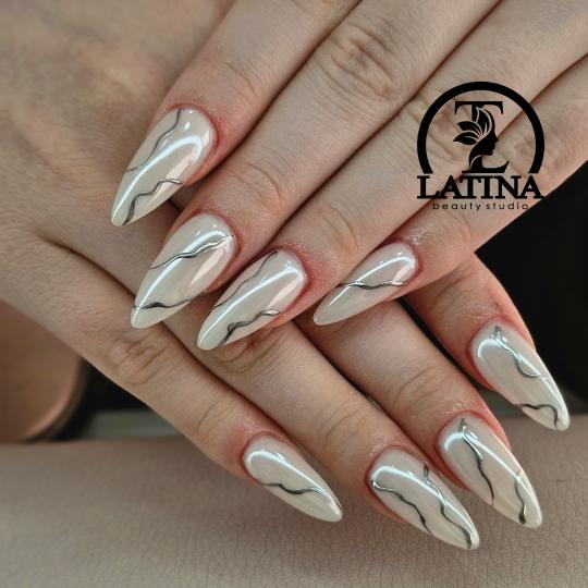 Latina beauty studio usluga