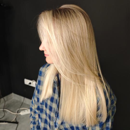Kotenkova Studio & Education #beograd Pramenovi Blond tehnike cele dužine - duga kosa