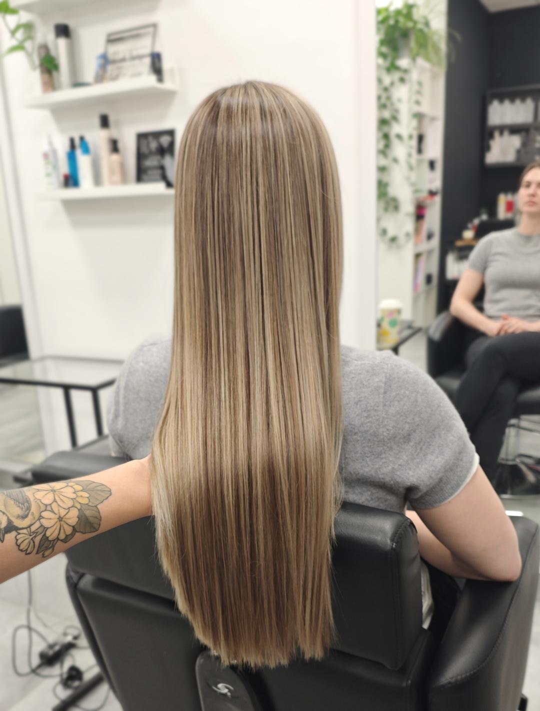 Kotenkova Studio & Education #beograd Pramenovi Blond tehnike cele dužine - duga kosa