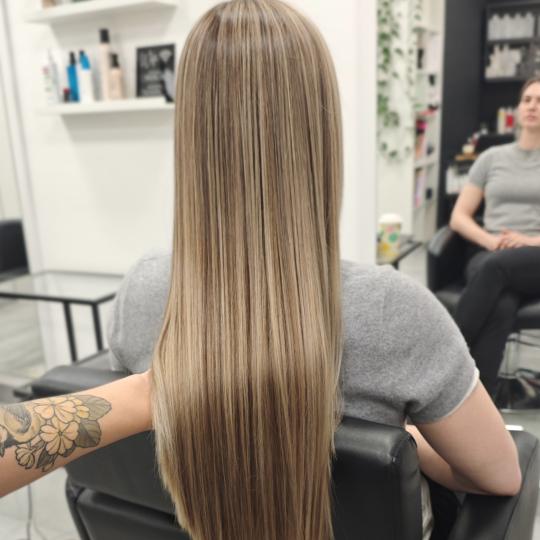 Kotenkova Studio & Education #beograd Pramenovi Blond tehnike cele dužine - duga kosa