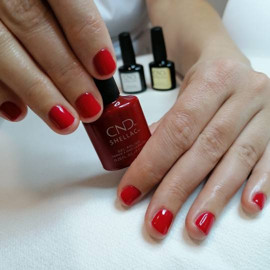 Derma Essence #nis Gel lak Trajni lak Shellak + prirodni voćni piling lica Trajni lak bez oštećen