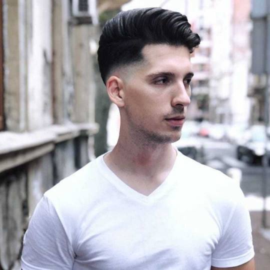 Headroom #beograd Muško šišanje Muško šišanje makazama + mašinicom ✂️ Nikola