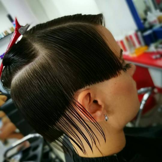 HAZZ Hair by Zvonko #beograd Šišanje Šišanje majstor - kosa srednje dužine Modern haircut