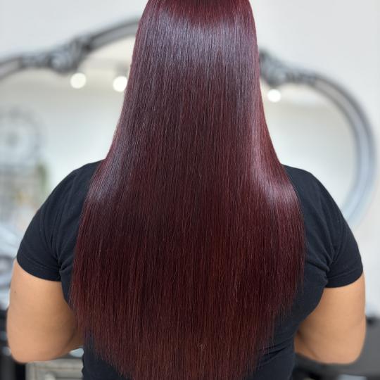 Atelier Kat #beograd Farbanje kose Farbanje cele dužine sa feniranjem- duga/extra duga kosa Farbanj