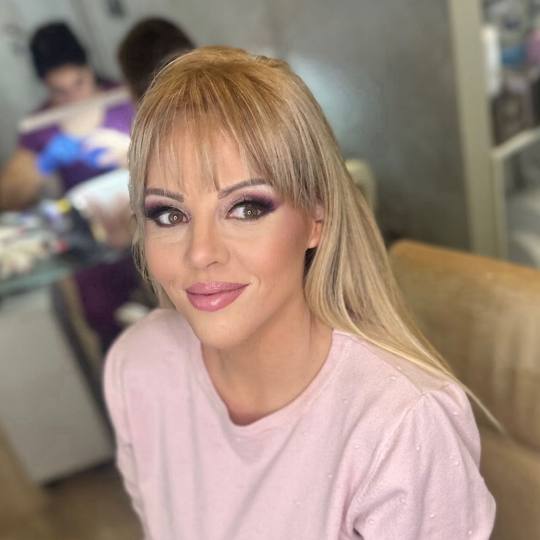 Bibi beauty centar #beograd Make-up / šminkanje Profesionalno šminkanje + veštačke trepavice BiB