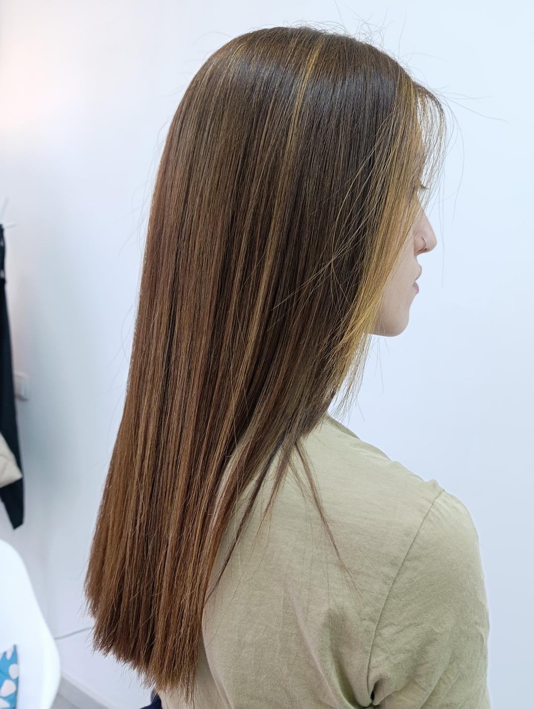 Travijata Donna #novisad Pramenovi Površinski pramenovi + preliv - duga kosa