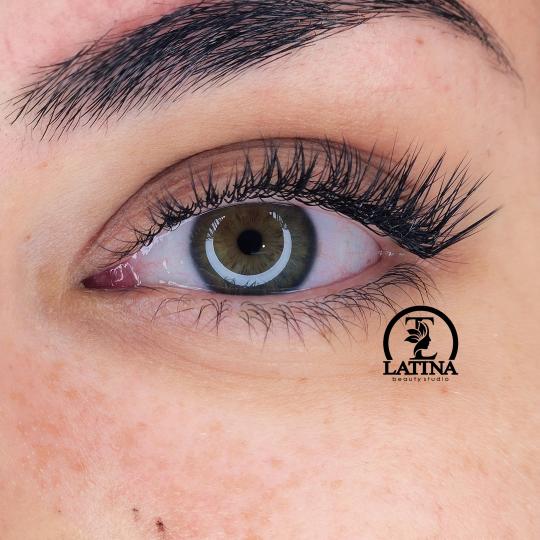 Latina beauty studio #beograd Trepavice Nadogradnja svilenih trepavica L zakrivljenost