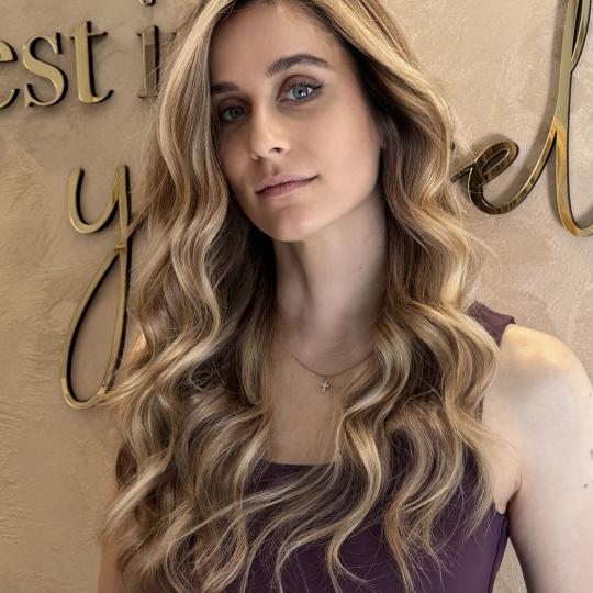 Urban beauty concept #beograd Farbanje kose Urban color & care - balayage /pramenovi + preliv +šiš