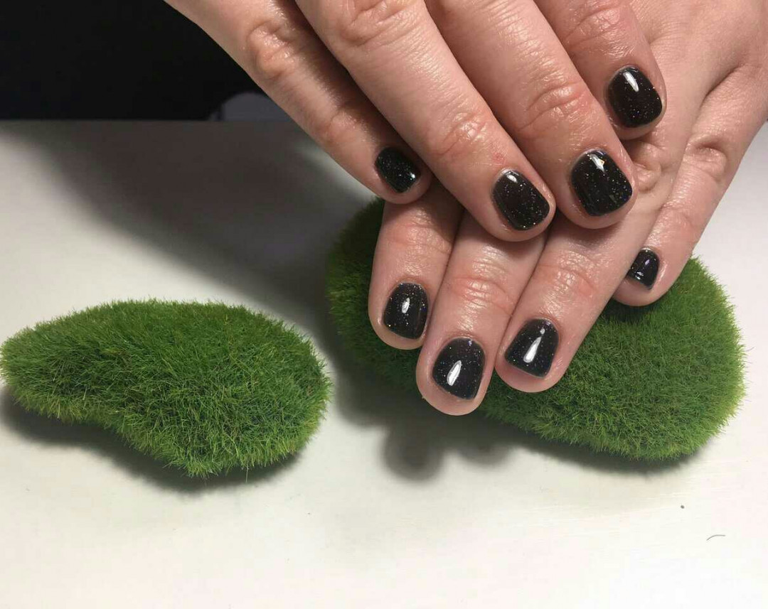 Look at me #beograd Manikir Manikir + gel lak CND Creative Play