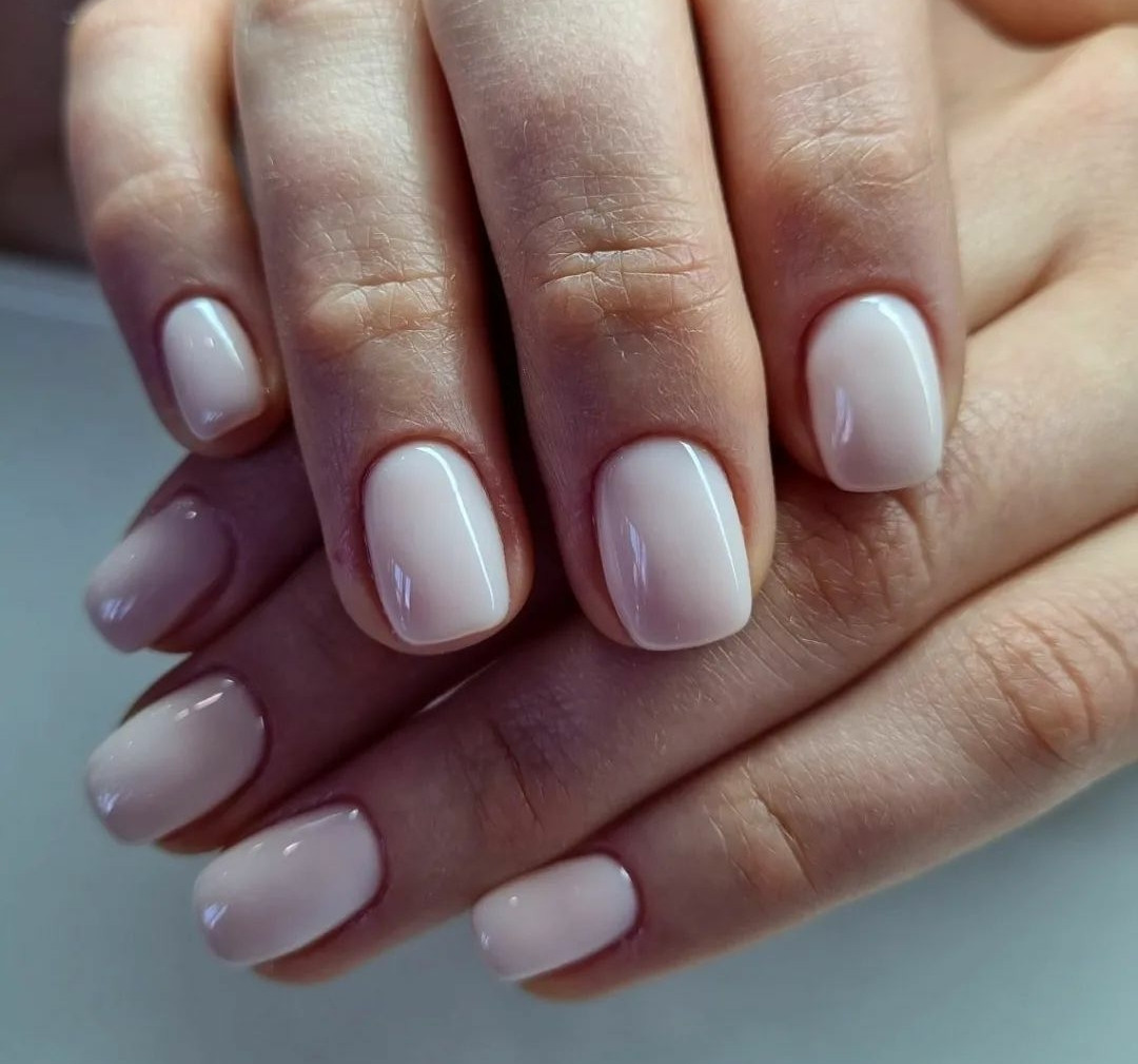 Exclusive Beauty #beograd Ojačavanje noktiju Korekcija ojačavanja noktiju gelom