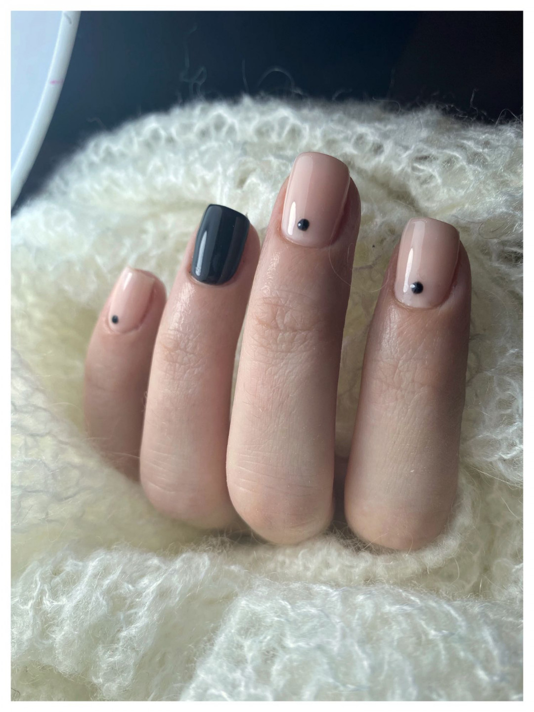Monami beauty #beograd Manikir Manikir + gel lak