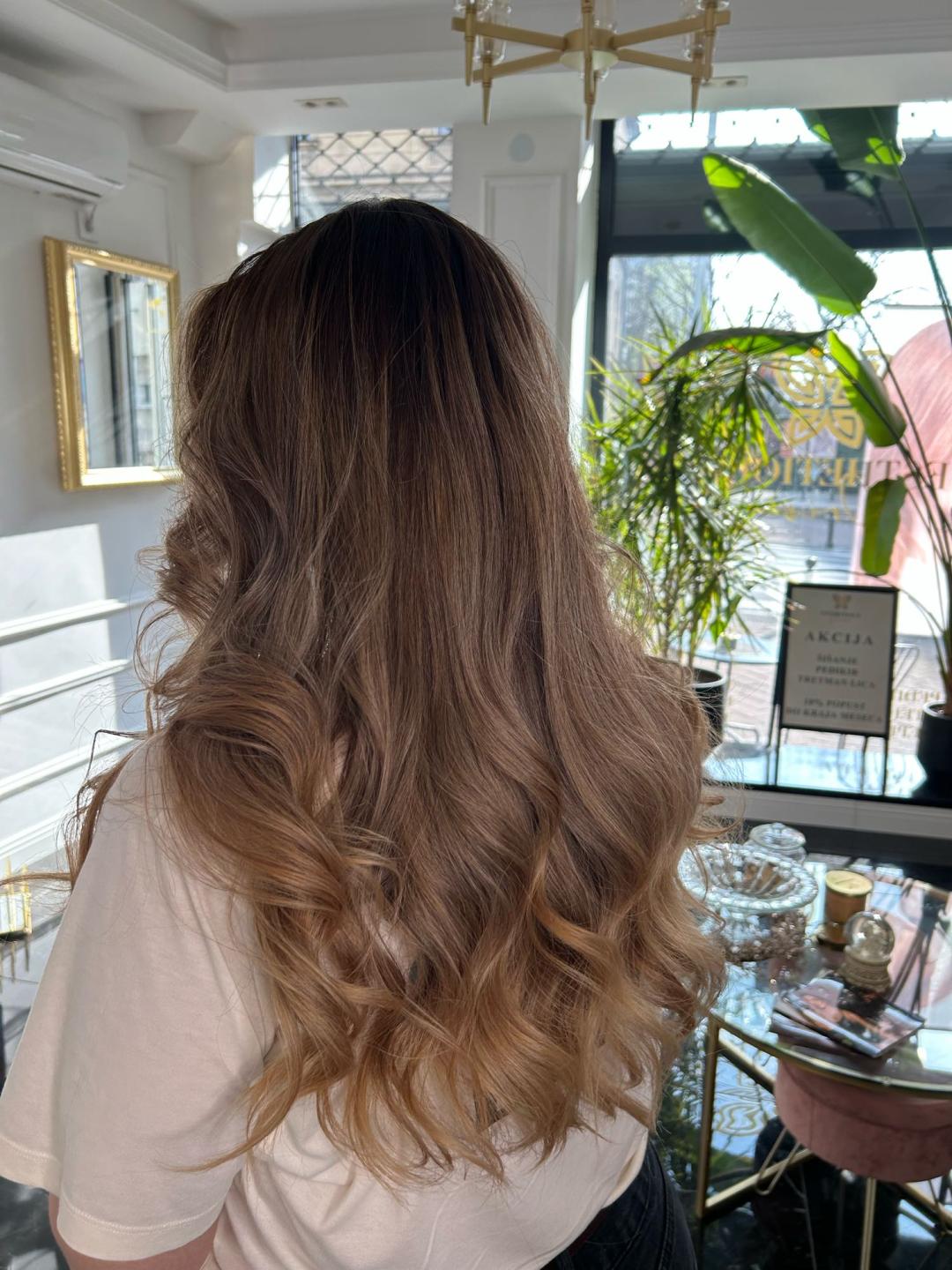 Pramenovi na foliju +Preliv + Feniranje +Šišanje +Black Caviar tretman - Esthetique Privé, Beograd Pramenovi Frizerski saloni Pramenovi, Beograd, Centar, Stari grad, Dorćol