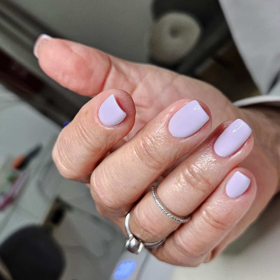Beauty centar by Alex R #novisad Ojačavanje noktiju Ojačavanje prirodnih noktiju gelom + trajni lak