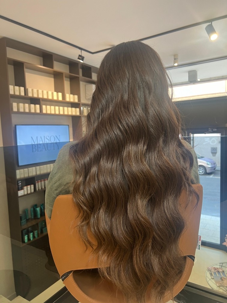 Maison Beauty #beograd Feniranje i stilizovanje Feniranje - ekstra duga kosa