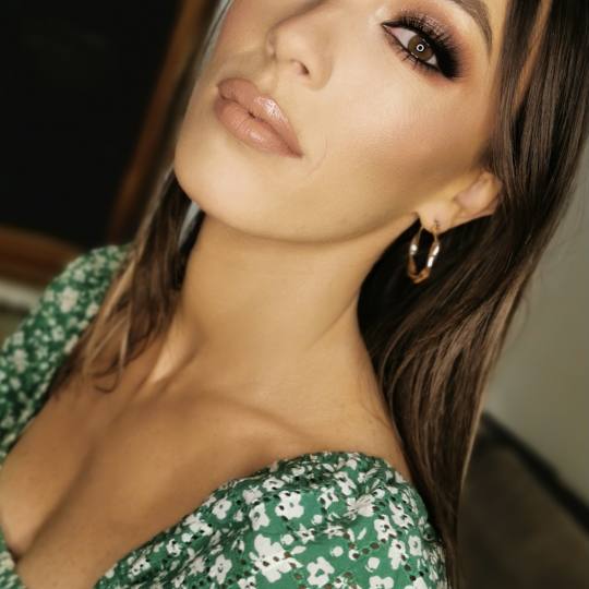 Beauty Centar 2313 #beograd Make-up / šminkanje Rad naše šminkerke Saške