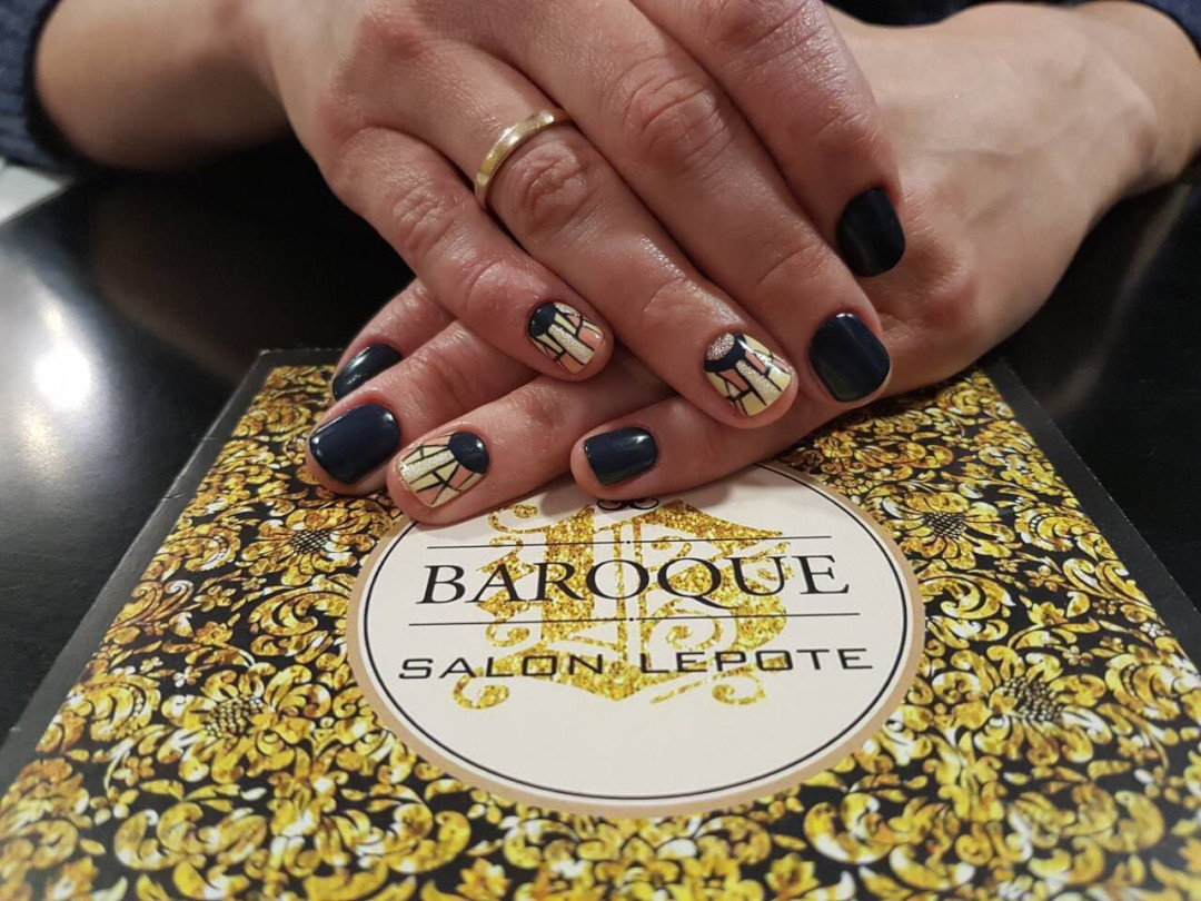 Baroque #beograd Manikir She lak