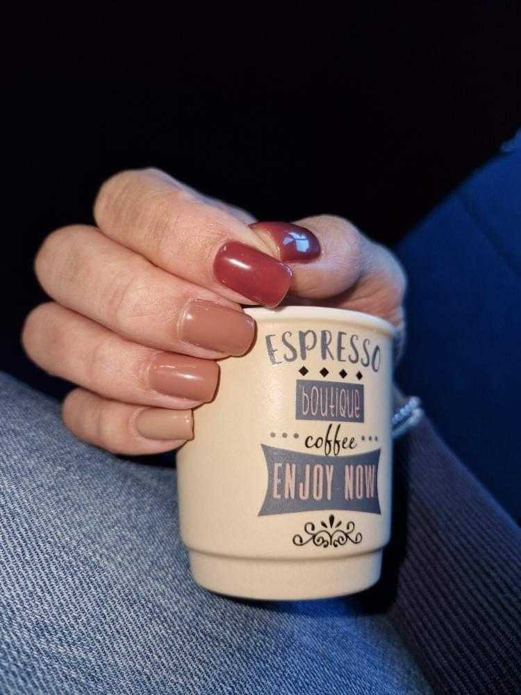 Manikir + gel lak sa raber bazom (kratki) - Right Beauty, Beograd Gel lak Nokti Gel lak, Beograd, Centar, Stari grad, Dorćol