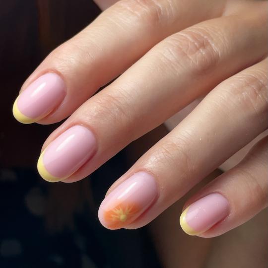 Nails Studio #beograd Korekcija noktiju Korekcija noktiju gelom Nokti