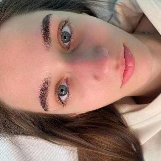 ElenA Studio #novisad Obrve Brow lift Laminacija obrva